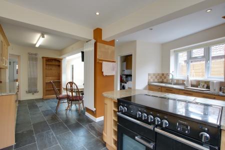 KITCHEN AREA