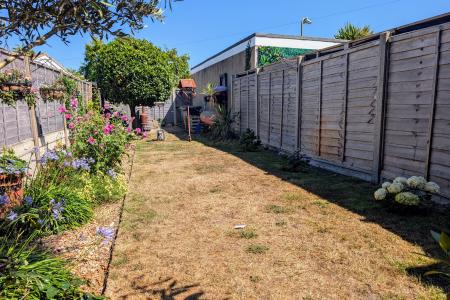 GARDEN