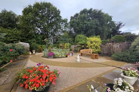 GARDEN
