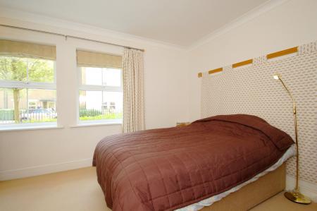 Photo 01