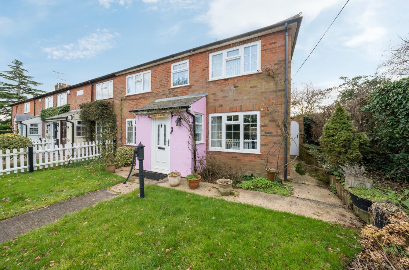 3 bedroom End of Terrace House for sale in Margaretting