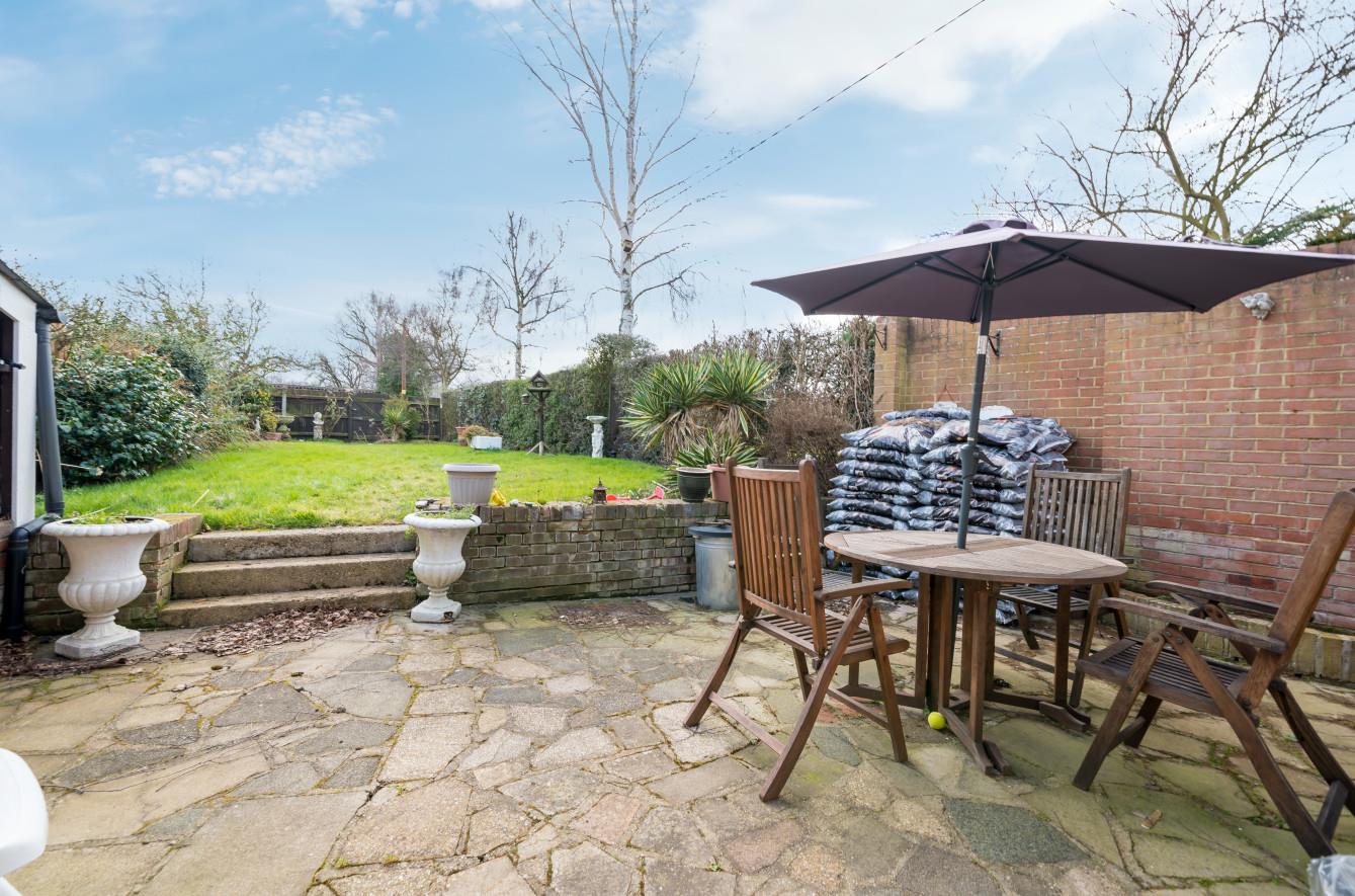 3 bedroom End of Terrace House for sale in Margaretting