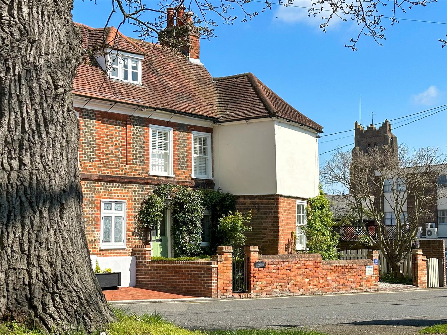 3 bedroom SemiDetached House for sale in Ingatestone