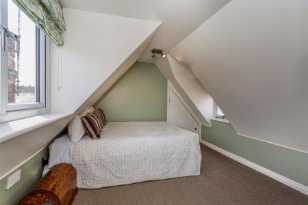 8467045-interior04-800.jpg