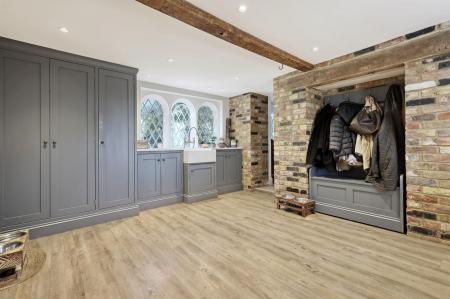 img_9011_41 copy 2.jpg