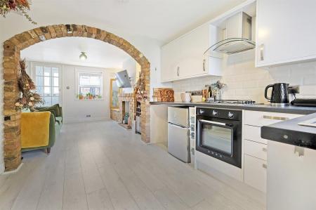 14_img_9719_8 copy.jpg