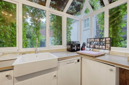 img_5976_26 copy 2.jpg