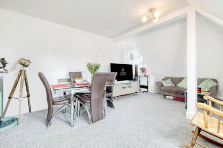 img_5663_5 copy 2dp (Portal Size).jpg