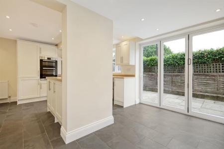 img_5046_27 copy 2.jpg