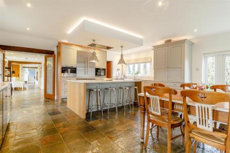 8329318-interior04 (Copy).jpg