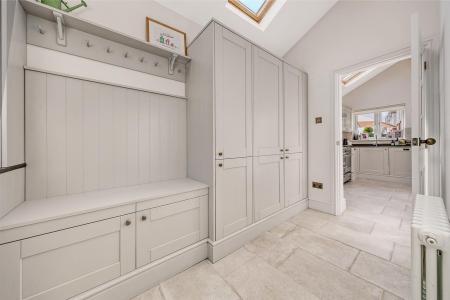 37_img_4681_1 copy.jpg