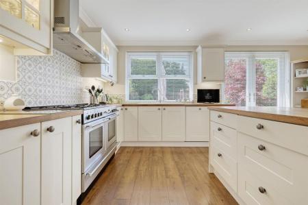 img_0545_11 copy 2.jpg