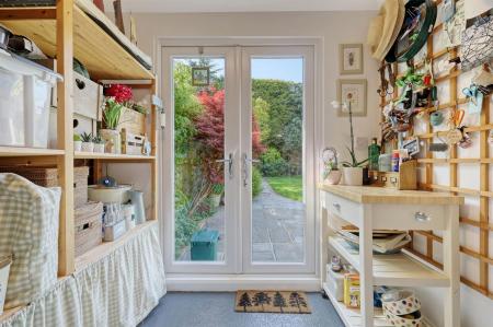 img_0569_16 copy 2.jpg