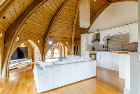 8334949-interior13 (Copy).jpg