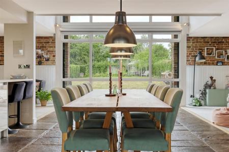 img_7242_10 copy 2.jpg