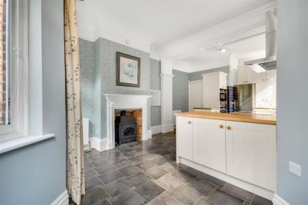 DSC_4598-DSC_4602 copy.jpg