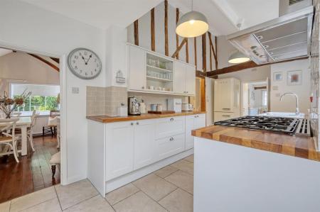 img_0627_8 copy 2.jpg