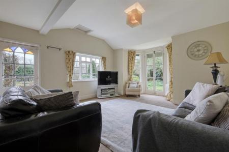 img_9948_12 copy 2.jpg