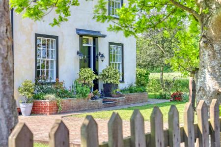 img_0572_32 copy.jpg