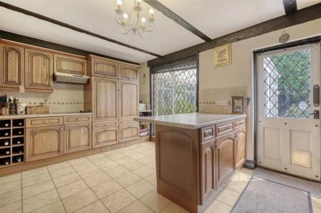 img_0981_9 copy 2.jpg