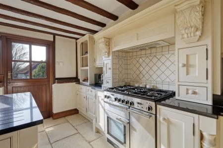 img_5768_31 copy 2.jpg