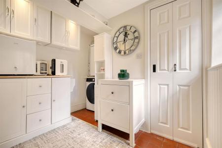 img_3935_17 copy 2.jpg