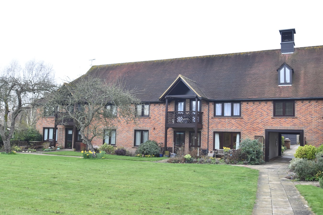 2 bedroom Apartment for sale in LENHAM