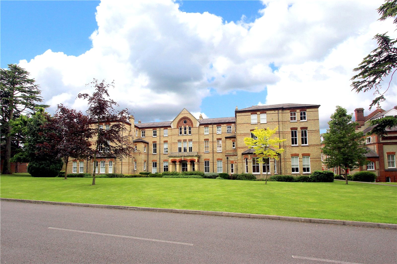 2 bedroom Flat for sale in Abbots Langley
