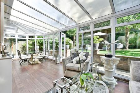 Conservatory-Dining