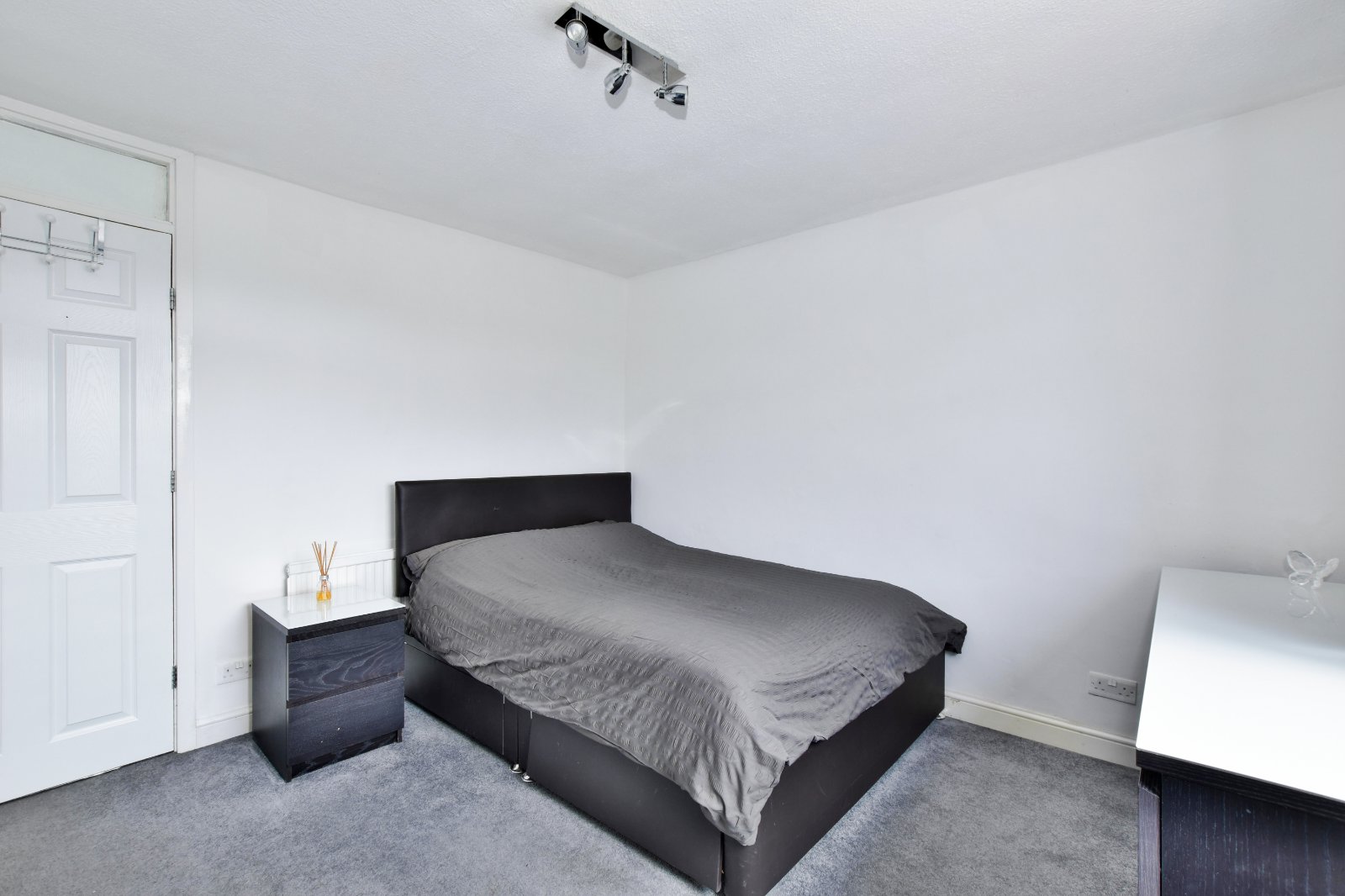 3 bedroom Terraced House for sale in Herts