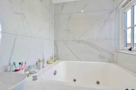 En-Suite View 2