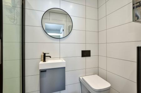 Ground Floor Shower-WC