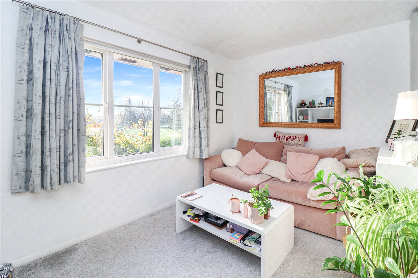 1 bedroom Flat for sale in Watford
