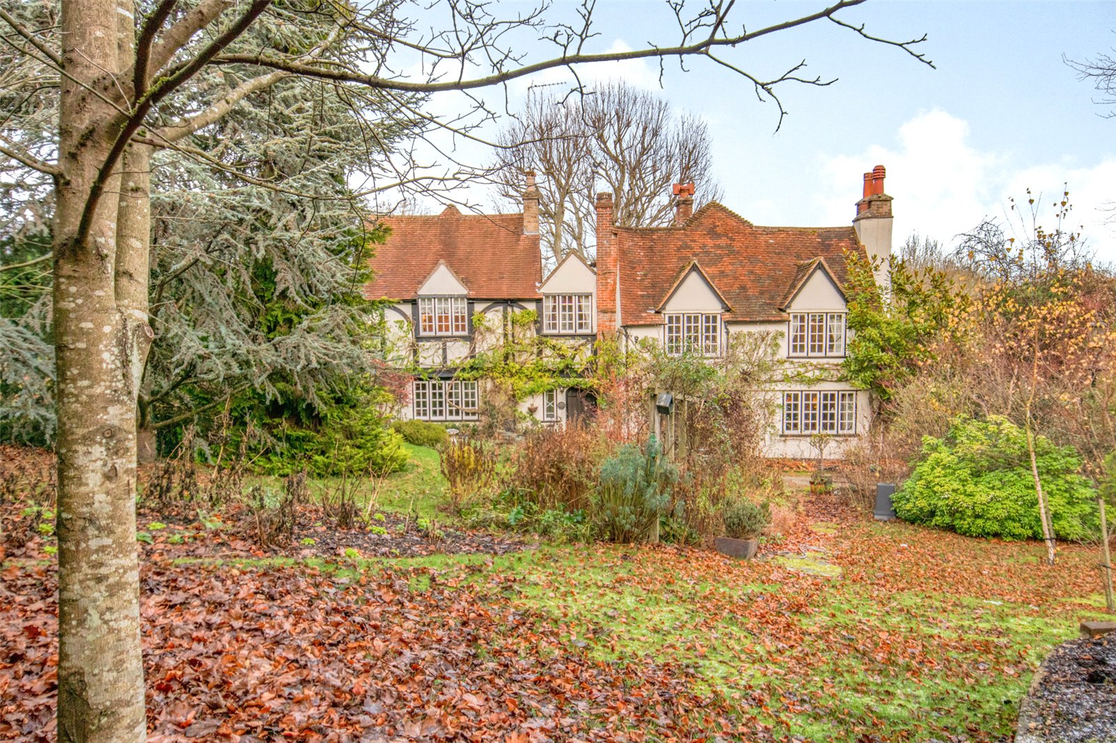 4 bedroom Detached House for sale in Rickmansworth