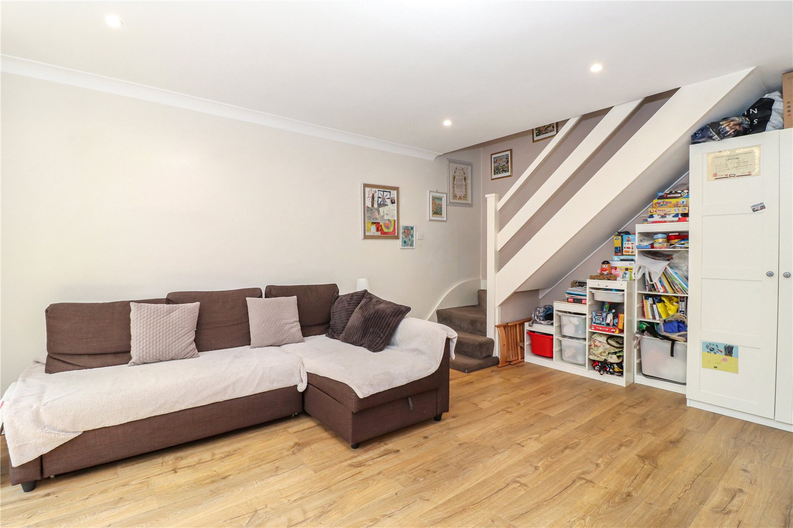 3 bedroom Terraced House for sale in Watford
