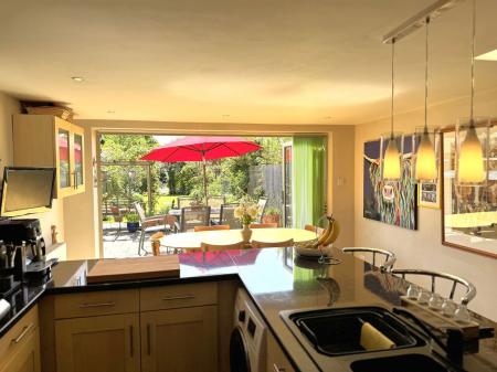 Thorn Road, Marden, Marden, Kent, TN12 9EJ