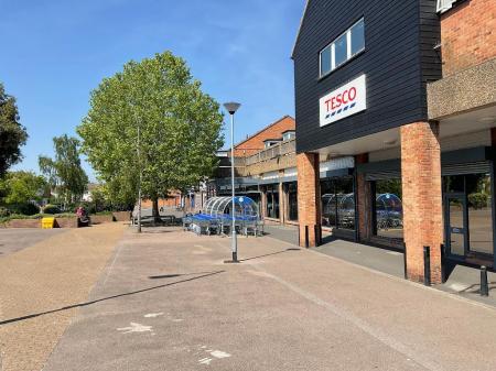 Photo 10