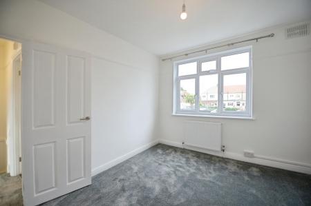 PHOTO-2025-12-12-10-38-01 (8).jpg