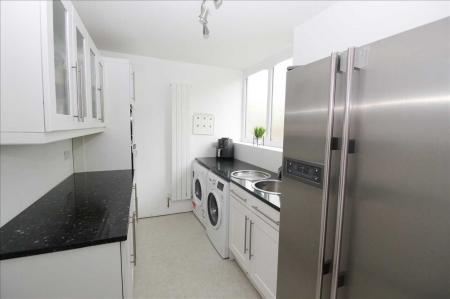 Utility Room/Kitchenette