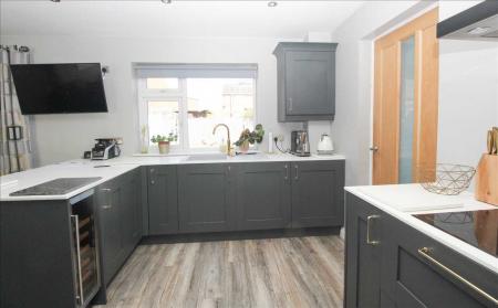 Open plan Dining Room - Kitchen