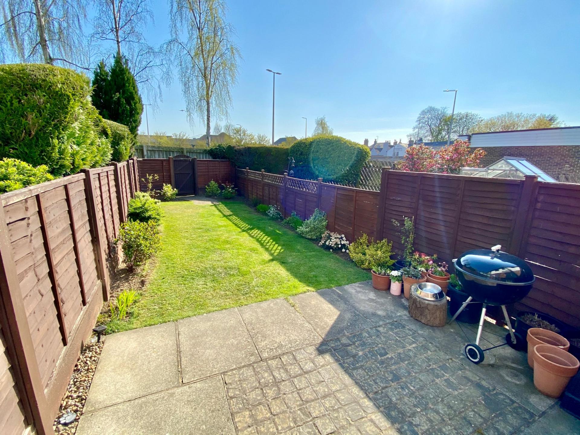 2 bedroom Terraced House for sale in Wetherby