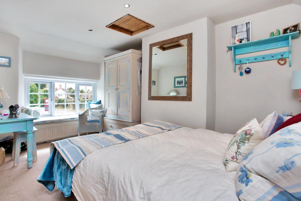 4 bedroom Character Property for sale in Hawksworth