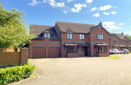 DOUBLE GARAGE