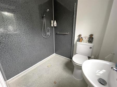 SHOWER/WET ROOM