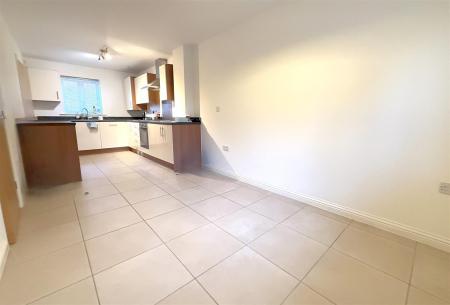 OPEN PLAN DINING KITCHEN