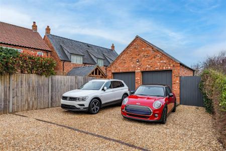 DOUBLE GARAGE