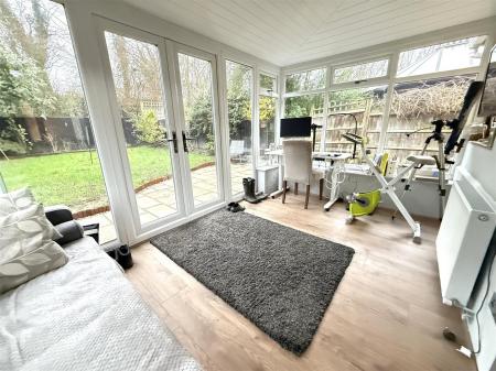 GARDEN ROOM/CONSERVATORY