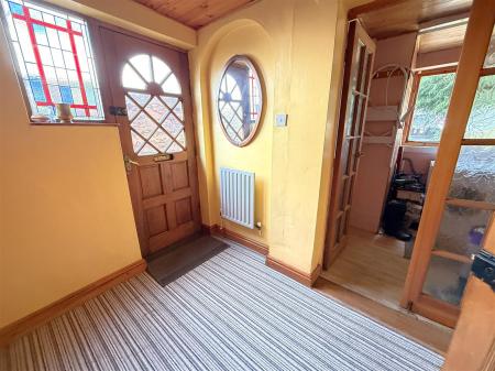 INITIAL ENTRANCE HALL