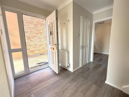 INITIAL L SHAPED ENTRANCE HALL