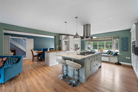 11a Costa Row-46.jpg